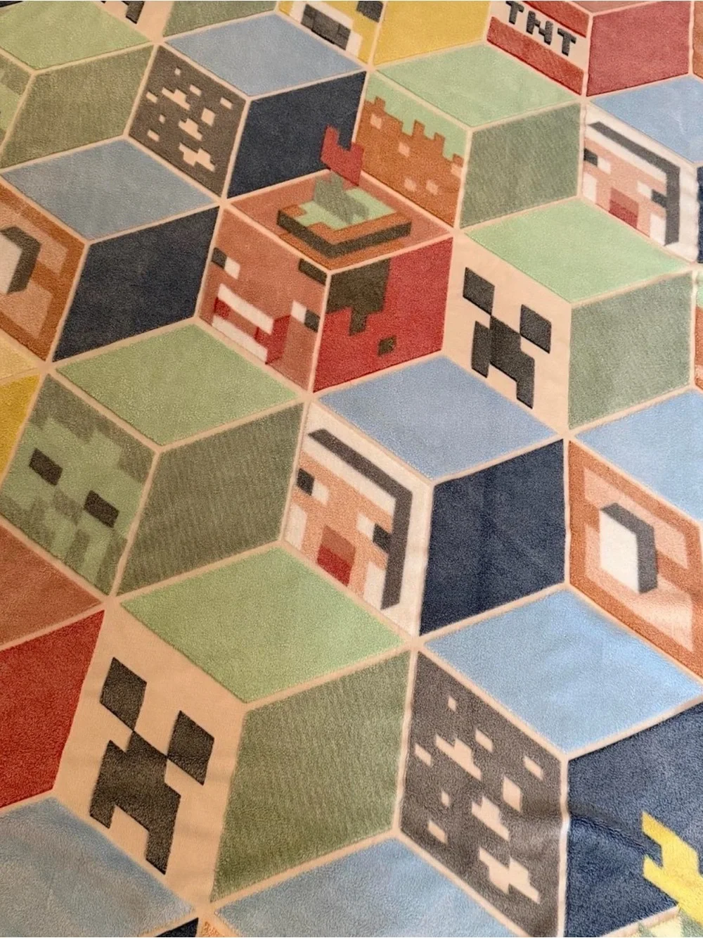Minecraft-Inspired Kids Plush Throw Blanket - Multicolor Cube Pattern